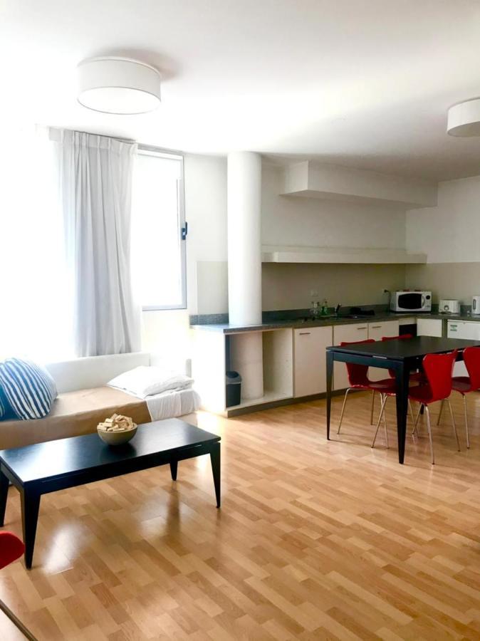Apartamentos Libertador, Martínez Exterior photo